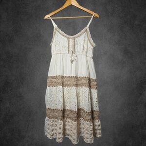 Me 2 magic Anthropologie me 2 magic bohemian white eyelet dress